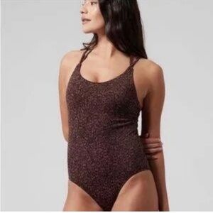 NWT Athleta Keyhole One Piece Swimsuit